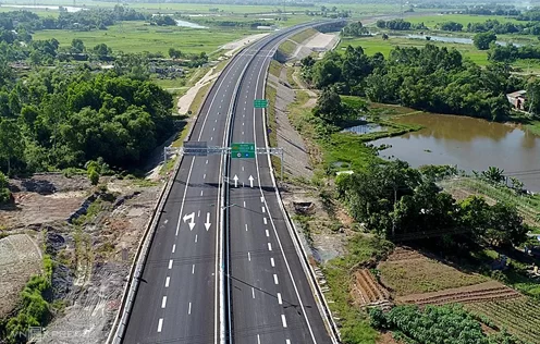 Đổi phương thức đầu thầu, cao tốc Bắc Nam có thể chậm tiện độ - Ảnh 1. Đổi phương thức đầu thầu, cao tốc Bắc Nam có thể chậm tiện độ - Ảnh 1.