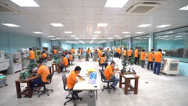 LỄ KỶ NIỆM 25 NĂM TẬP ĐOÀN VÀNG BẠC ĐÁ QUÝ DOJI VÀ ĐÓN NHẬN HUÂN CHƯƠNG LAO ĐỘNG HẠNG NHẤT - Ảnh 12.