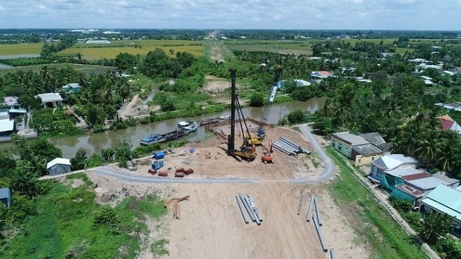 Thủ tướng yêu cầu các ngân hàng không làm khó việc cấp vốn cao tốc Trung Lương - Mỹ Thuận - Ảnh 1. Thủ tướng yêu cầu các ngân hàng không làm khó việc cấp vốn cao tốc Trung Lương - Mỹ Thuận - Ảnh 1.