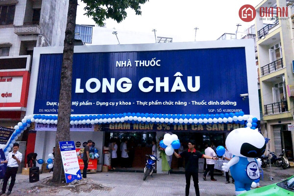 Chuỗi nhà thuốc Long Châu kỳ vọng về bùng nổ doanh số từ năm 2021 - Ảnh 1. Chuỗi nhà thuốc Long Châu kỳ vọng về bùng nổ doanh số từ năm 2021 - Ảnh 1.