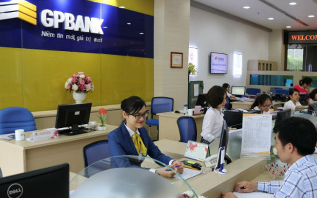 Một ngân hàng bị mua lại 0 đồng công khai tìm nhà đầu tư  - Ảnh 2.