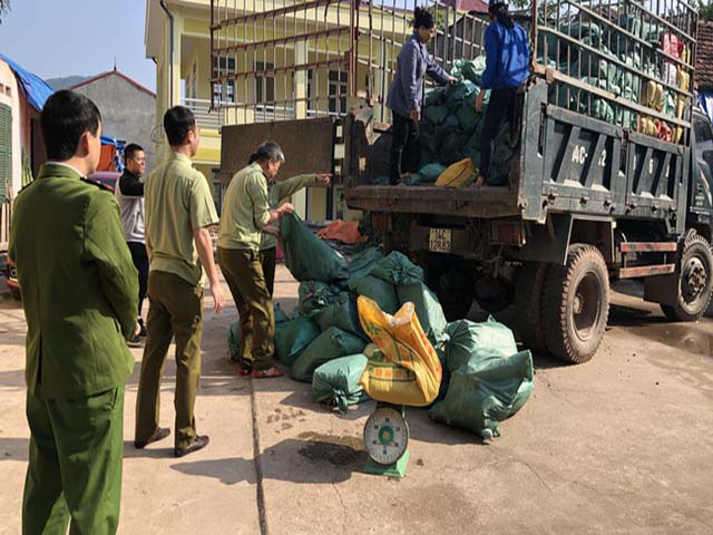 Phòng chống buôn lậu sang Trung Quốc, giá lợn trong nước sẽ giảm - Ảnh 1. Phòng chống buôn lậu sang Trung Quốc, giá lợn trong nước sẽ giảm - Ảnh 1.