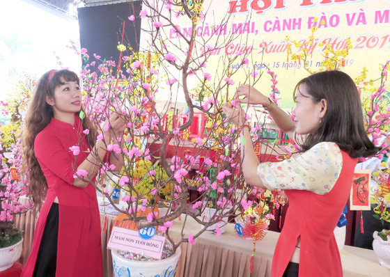 Người lao động TPHCM được thưởng Tết cao nhất là 3,5 tỷ đồng - Ảnh 1. Người lao động TPHCM được thưởng Tết cao nhất là 3,5 tỷ đồng - Ảnh 1.