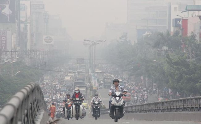 Hà Nội ra chỉ thị khẩn khắc phục ô nhiễm không khí - Ảnh 1. Hà Nội ra chỉ thị khẩn khắc phục ô nhiễm không khí - Ảnh 1.
