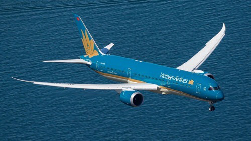 Bộ GTVT khuyến cáo Vietnam Airlines về việc mua 50 máy bay thân hẹp - Ảnh 1. Bộ GTVT khuyến cáo Vietnam Airlines về việc mua 50 máy bay thân hẹp - Ảnh 1.