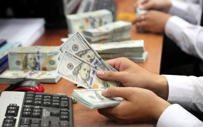 Tỷ giá trung tâm bất ngờ tăng mạnh - Ảnh 1. Tỷ giá trung tâm bất ngờ tăng mạnh - Ảnh 1.