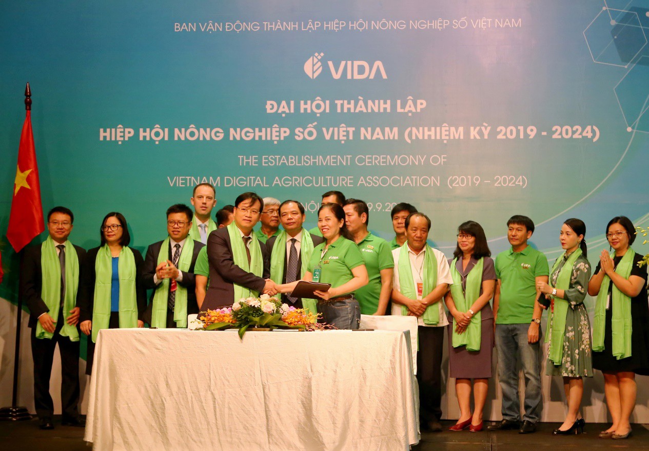 BIDV và VIDA hợp tác thúc đẩy phát triển nông nghiệp số - Ảnh 1. BIDV và VIDA hợp tác thúc đẩy phát triển nông nghiệp số - Ảnh 1.