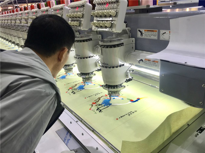 Nhiều điểm nghẽn, dệt may Việt Nam đang bất lợi ở cửa xuất khẩu? - Ảnh 4. Nhiều điểm nghẽn, dệt may Việt Nam đang bất lợi ở cửa xuất khẩu? - Ảnh 4.