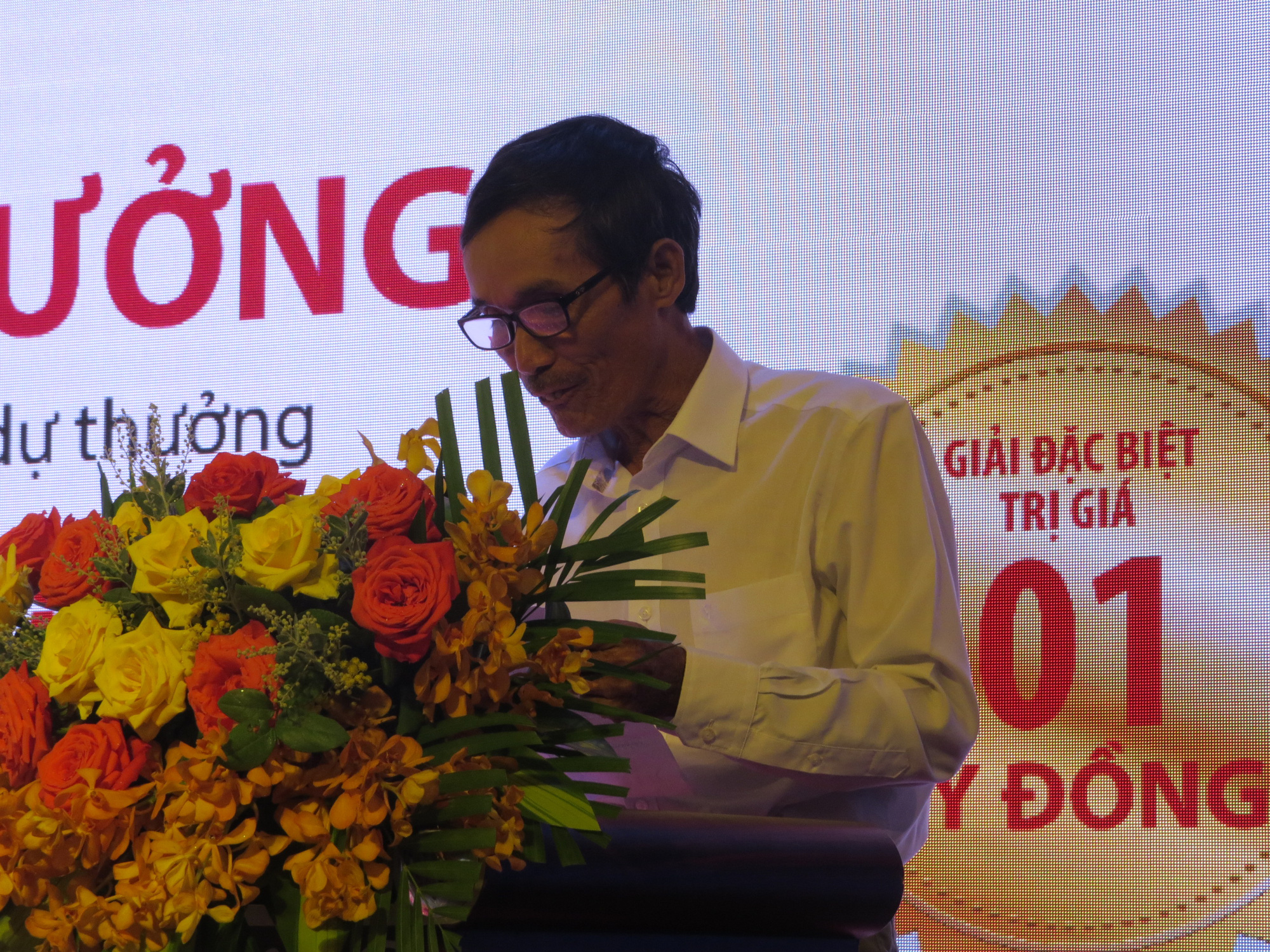 Agribank trao giải 1 tỷ đồng cho khách hàng trúng thưởng “Sinh lợi an toàn - Hàng ngàn giải thưởng” - Ảnh 3. Agribank trao giải 1 tỷ đồng cho khách hàng trúng thưởng “Sinh lợi an toàn - Hàng ngàn giải thưởng” - Ảnh 3.