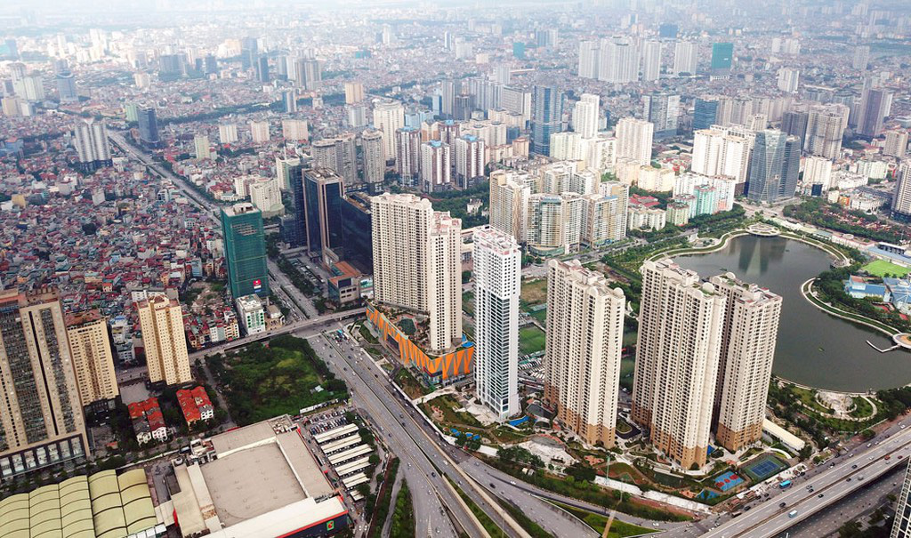 Thị trường bất động sản trước cơn “dư chấn” siết vốn - Ảnh 1. Thị trường bất động sản trước cơn “dư chấn” siết vốn - Ảnh 1.