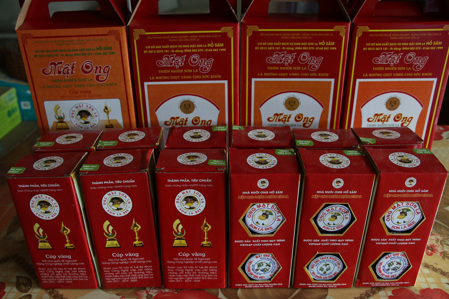 Sơn La: Trao Giấy chứng nhận sản phẩm công nghiệp nông thôn tiêu biểu cấp tỉnh năm 2019 - Ảnh 6. Sơn La: Trao Giấy chứng nhận sản phẩm công nghiệp nông thôn tiêu biểu cấp tỉnh năm 2019 - Ảnh 6.
