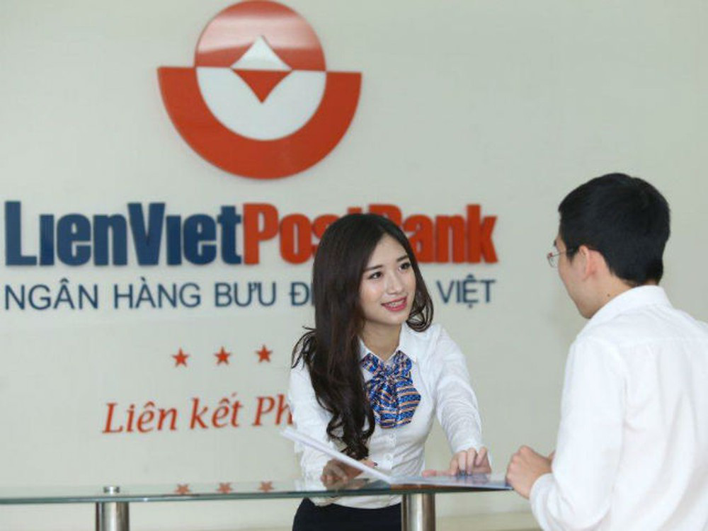 Trước khi lên sàn, các nhà băng tranh thủ chốt room ngoại - Ảnh 1. Trước khi lên sàn, các nhà băng tranh thủ chốt room ngoại - Ảnh 1.
