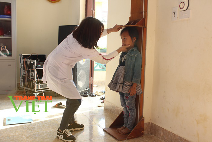 Phòng khám Đa khoa Trung tâm KSBT Lai Châu: Hết lòng vì bệnh nhân - Ảnh 2. Phòng khám Đa khoa Trung tâm KSBT Lai Châu: Hết lòng vì bệnh nhân - Ảnh 2.