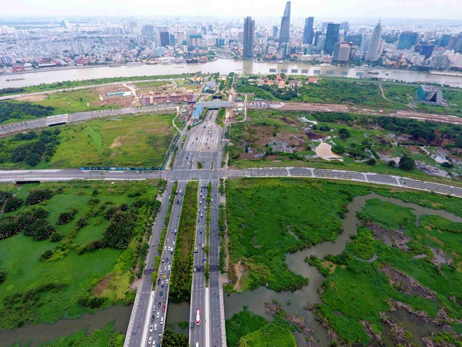Đấu giá 55 lô đất cuối cùng ở Thủ Thiêm: Cơ hội “vàng” nhưng chỉ cho các nhà đầu tư “đại gia” - Ảnh 1. Đấu giá 55 lô đất cuối cùng ở Thủ Thiêm: Cơ hội “vàng” nhưng chỉ cho các nhà đầu tư “đại gia” - Ảnh 1.