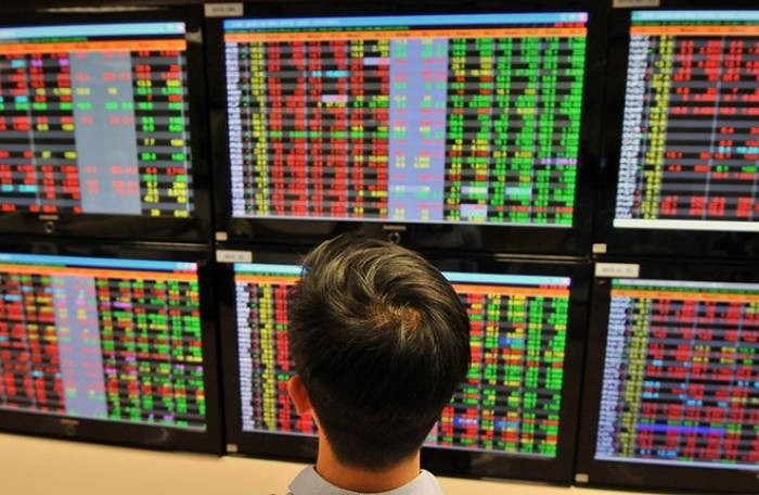 VN-Index trước mốc 1.000 điểm: Dễ vượt nhưng liệu có trụ vững? - Ảnh 1. VN-Index trước mốc 1.000 điểm: Dễ vượt nhưng liệu có trụ vững? - Ảnh 1.