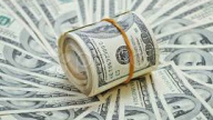 Ngân hàng Nhà nước tăng giá bán USD cao chưa từng có