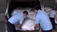 Mạnh tay ngăn chặn nạn buôn lậu, gian lận thương mại dịp cuối năm