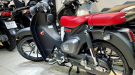 Honda Super Cub C125 đen nhám bị hét chênh hơn 100 triệu đồng
