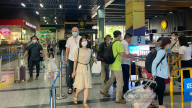 Tân Sơn Nhất tăng cường kiểm soát hoạt động kinh doanh vận tải dịp hè