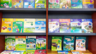 Học sinh lớp 7 và lớp 10 ở TP.HCM sẽ sử dụng những bộ sách giáo khoa nào?