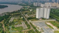 Cấp bách gỡ khó cho bất động sản