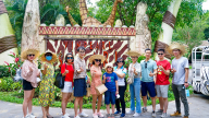 Lễ 30/4 dài như nghỉ Tết, người dân ùn ùn lên lịch đi chơi, công ty du lịch “cháy” tour đến Hong Kong, Đài Loan