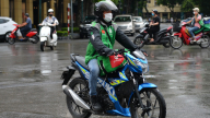 “Xe ôm điện” VinFast sắp ra mắt, Gojek có bước đi đầy bất ngờ, tiếp cận được cả chục triệu người dùng