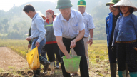 Chủ tịch HND tỉnh Lào Cai cảm ơn Báo Dân Việt & doanh nghiệp đã hỗ trợ sinh kế cho 600 hộ dân