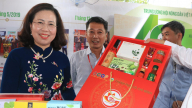 Phó Chủ tịch T.Ư HND Việt Nam Bùi Thị Thơm kỳ vọng sự phát triển mạnh mẽ của Báo Nông thôn Ngày nay/Dân Việt