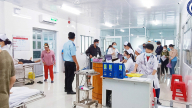 Ô tô va chạm trên cao tốc TPHCM - Trung Lương, 10 người nhập viện 