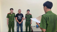 Quy định pháp lý trong vụ người đàn ông cầm mỏ lết đánh tài xế xe ô tô ở TPHCM