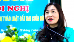 Dự thảo Luật Đất đai sửa đổi, cán bộ, hội viên, nông dân Hà Tĩnh kiến nghị làm tốt việc dạy nghề, tạo việc làm