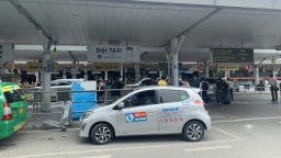 Yêu cầu sân bay Tân Sơn Nhất 'siết' hoạt động vận tải sau vụ gian lận cước taxi