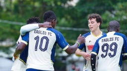 FC Eagles: Chất “Tây” trong làng bóng đá phủi Hà Nội 