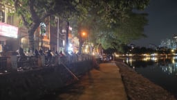 Vỉa hè hồ Hoàng Cầu thông thoáng sau phản ánh của Báo Dân Việt