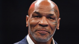 Vì sao Mike Tyson xăm hình Mao Trạch Đông lên người?