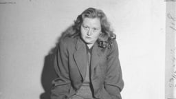 Ác mộng Buchenwald: Nữ 'phù thủy' của Hitler và bộ sưu tập da người