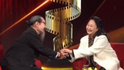 Nghệ sĩ Nhân dân Như Quỳnh được nắm tay 'người yêu cũ' sau 50 năm