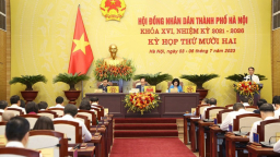 Mức lương Trưởng ban chuyên trách Hội đồng nhân dân TP. Hà Nội và TP. Hồ Chí Minh năm 2025 theo quy định mới nhất