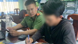 Xử phạt chủ nhóm “Hội kể chuyện và truyện cười vui mỗi ngày' ở Quảng Nam