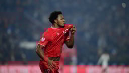 FIFA đùa vui, gọi Nguyễn Xuân Son là 'Hokage'