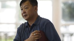 Cựu người mẫu Trang Trần “tố” thầy của Ánh Viên nợ không trả