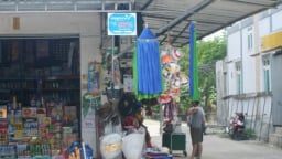 Hà Tĩnh: Dân 'tố' nguyên chủ tịch xã lấn chiếm đường công cộng?