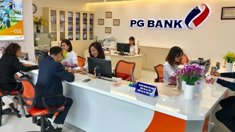 Chưa rõ hồi kết sáp nhập với HDBank, PGBank muốn bầu HĐQT mới