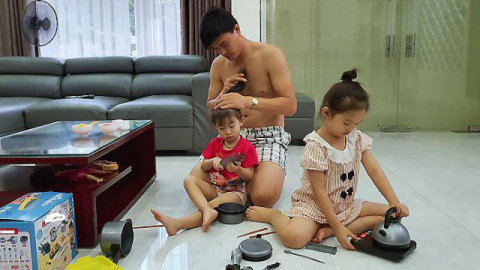 Vợ ra 'tối hậu thư' buộc chồng phải ngủ riêng để tránh nhiễm nCoV