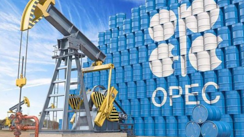 Opec+ chơi lớn