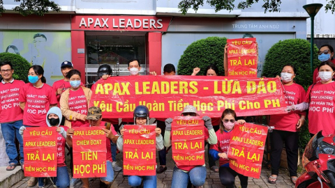 Apax Leaders đưa lộ trình trả phí mới, phụ huynh phẫn nộ 'hoàn toàn không chấp nhận'