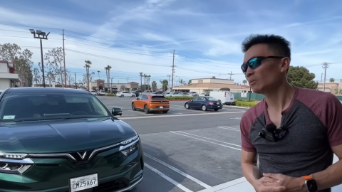 Chủ xe từng chạy Tesla mua VinFast VF8 ở Mỹ lái hơn 7.000km chia sẻ ưu nhược điểm