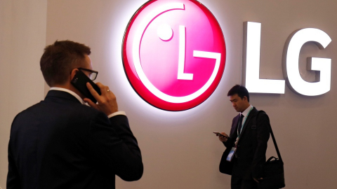 LG lần đầu vượt mặt Samsung
