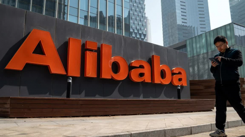 'Gã khổng lồ' Alibaba thay chủ tịch và CEO mới